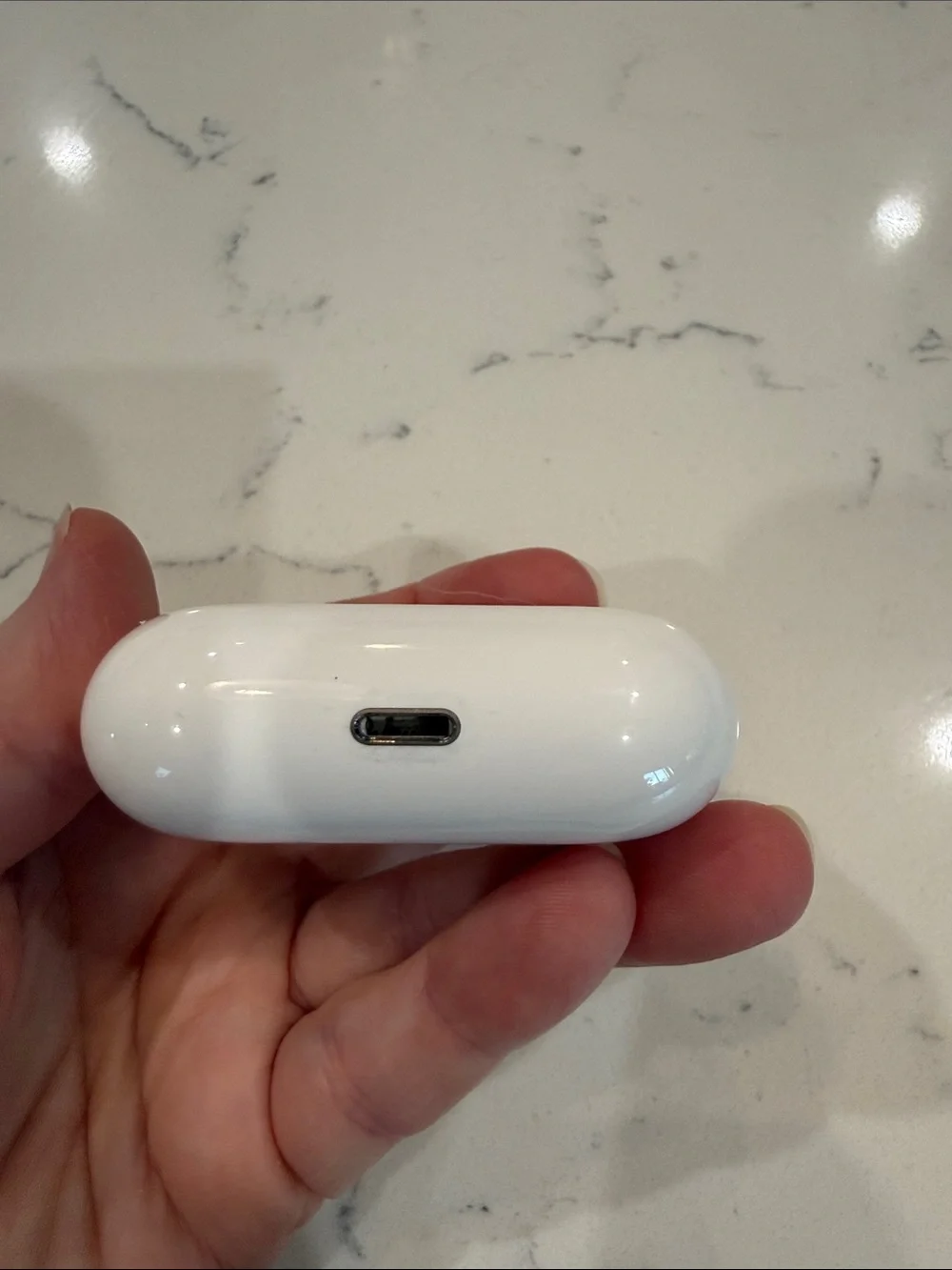 Apple AirPods Pro with MagSafe Charging Case + Kate Spade Black Silicone Case